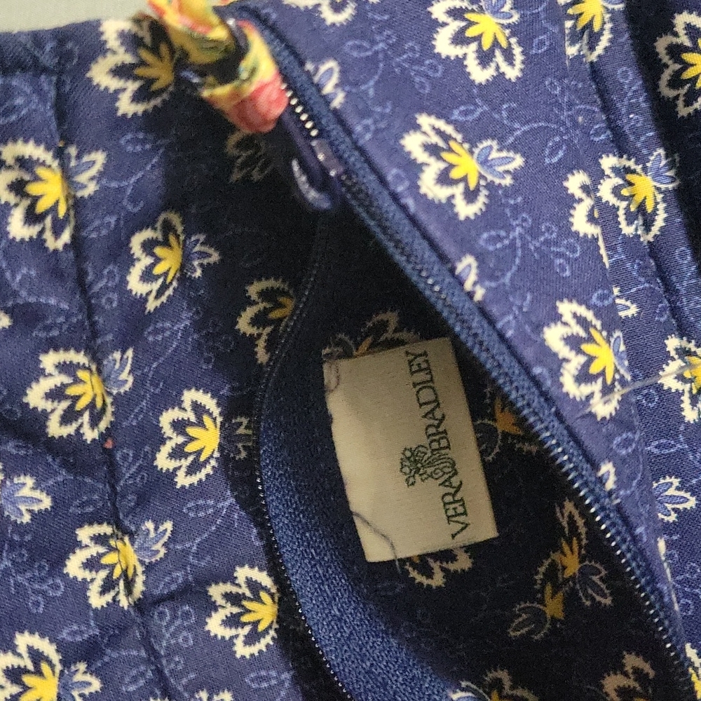 Retired Vera Bradley Maison Blue Tri-fold Clutch Wallet - Picture 4 of 7